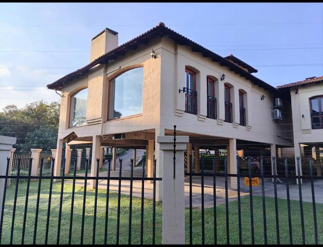 OFFICE FOR SALE IN LYNNWOOD RIDGE